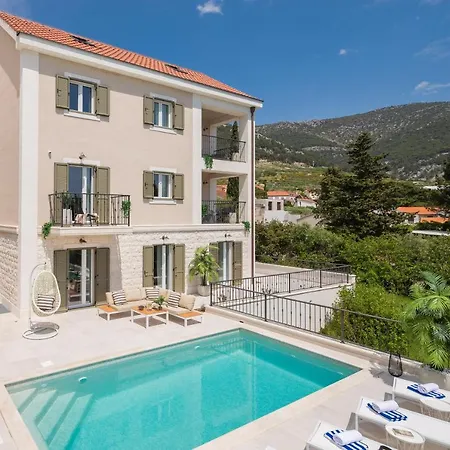 Apartment Mirta