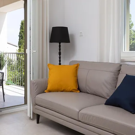 Mirta Apartment *