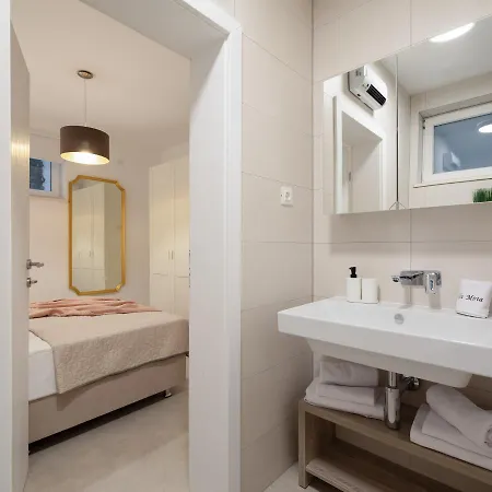 Apartment Mirta *